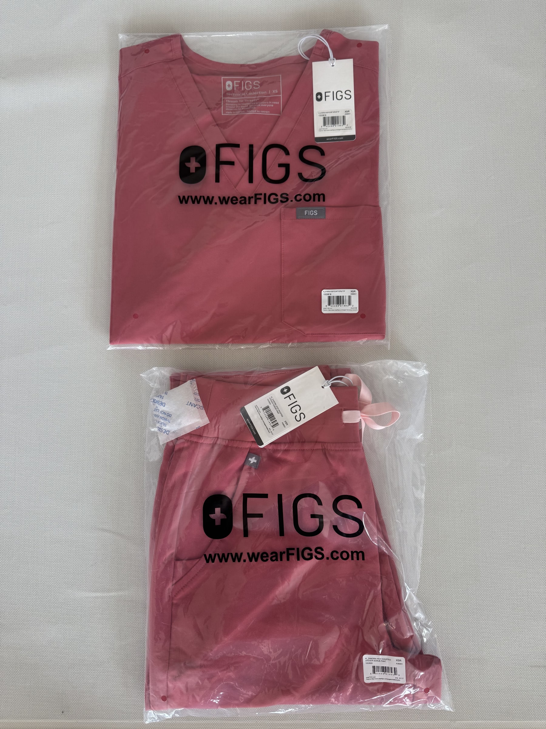 FIGS Female Scrubs Set (top and bottom) - Pulmonary Pink, X Small