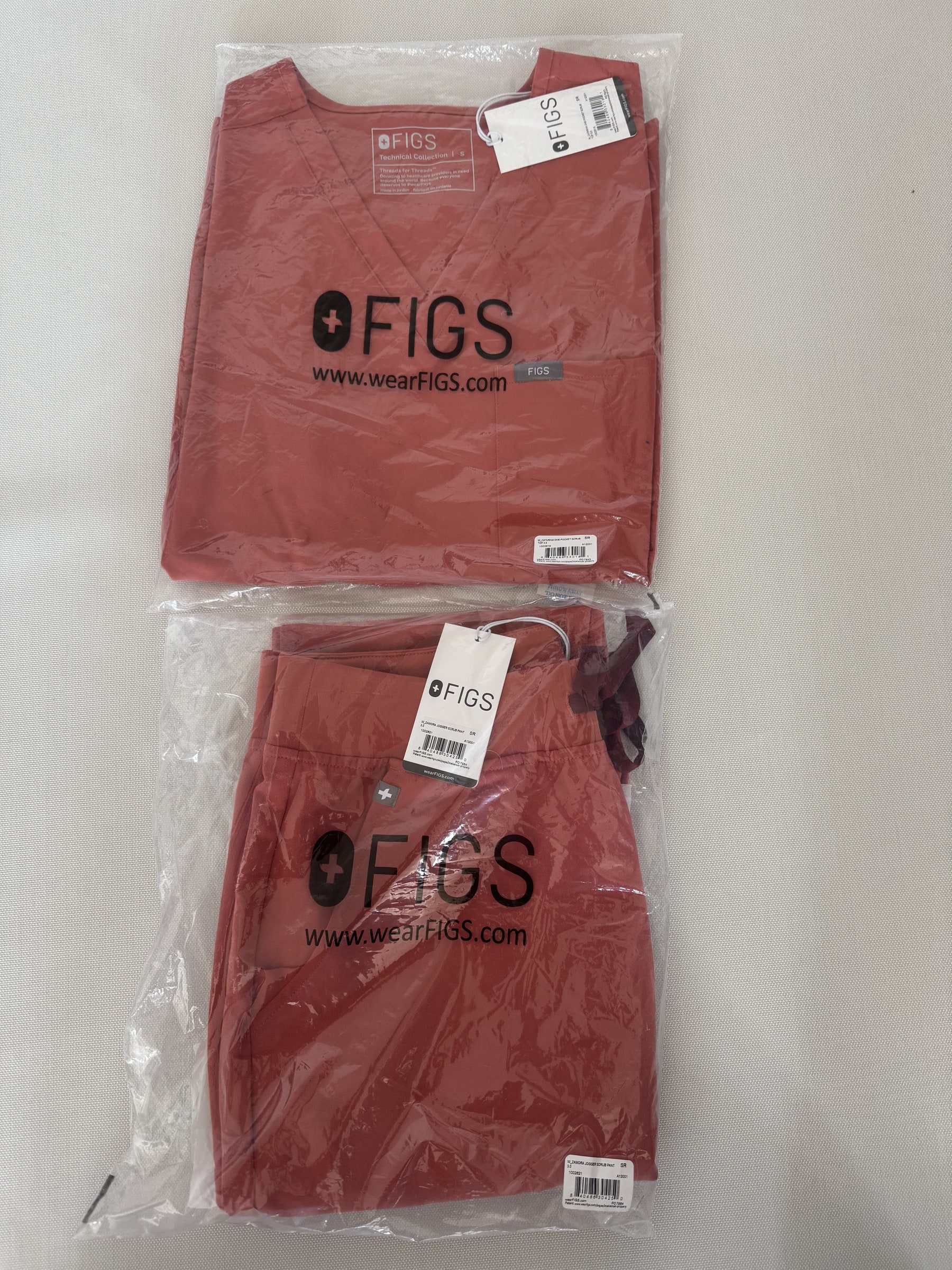 FIGS Female Scrubs Set (top and bottom) - Spiced Cider, Small
